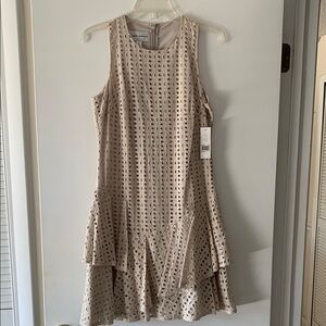 Elegant Beige Sleeveless Dress